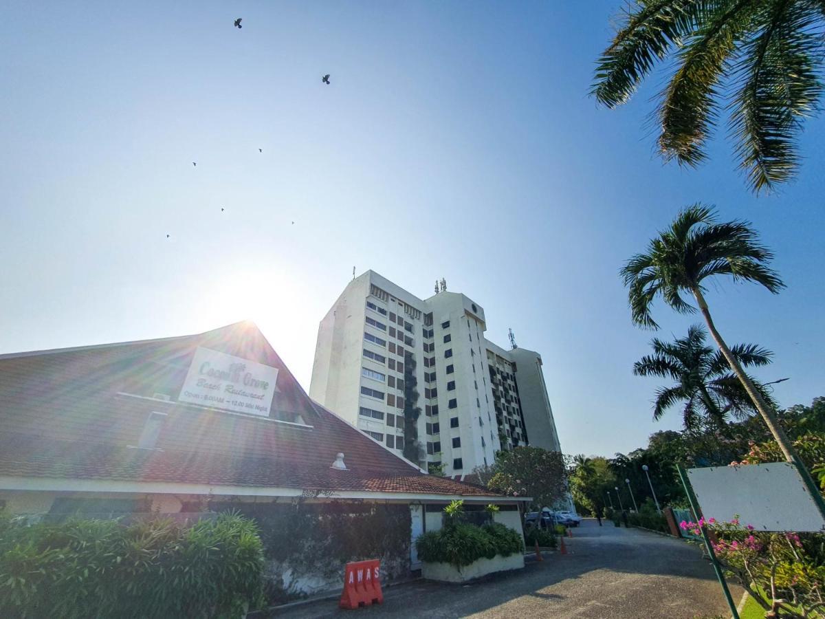 'Newly Refurbished' 'Sunny Seaview' At Regency With 2 Carpark By Shine Stay Port Dickson Eksteriør bilde